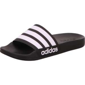 Adidas Adilette Shower schwarz mit weißen Streifen und seitlich einen Adidas Schriftzug