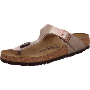 Birkenstock Giseh Zehenschuh Farbe bronze mit bronzefarbener Schnalle und braunem Fußbett