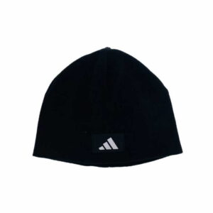 Adidas Beanie schwarz mit weißem Adidas Logo vorn