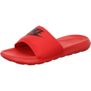Nike Victori One M
