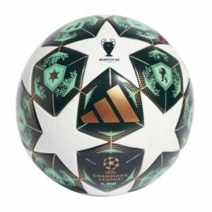 Adidas Fußball mit weißen Sternen un grün bronzenes Muster