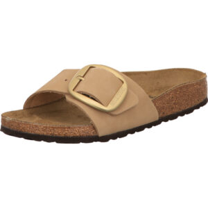 Birkenstock Madrid Big Buckle Farbe sand eine große Schnalle mit goldener Öse und braunem Fußbett