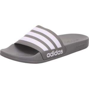 Adidas Adilette Shower schwarz mit weißen Streifen und seitlich einen Adidas Schriftzug