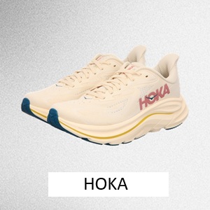 White gray smooth grainy gradient background website header backdrop noise texture effect copy space Hoka-DamenSneaker-beige-mit-bordeaufarbenen-Hoka-Logo-und-beige-farbener-Sohle-und-Button-Hoka