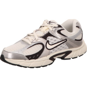 nike v5 rnr kinder -damen sneaker weiß-beige mit dunklen Applikationen und silber Nikezeichen und heller Sohle