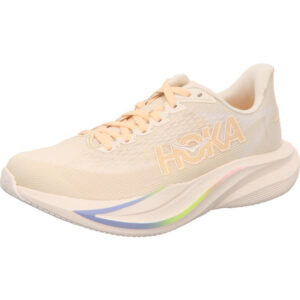 Hoka Damen Laufschuhe Mach 7 beige mit rosfarbenem Hoka Logo und beigefarbener Sohle mit gelb blau grün und rosa und rosa ösen