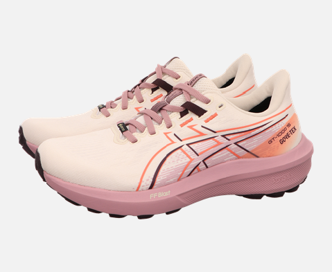 Asics-Gt-1000-15-Gtx-Damen-Laufschuh-mit-griffiger-Sohle-beige-mit-lial-sohle-Schnuersenkel-und-seilich-hinten-schtift-gt-1000-gore-tex-und-orange-und-auf-sohle-ffblast